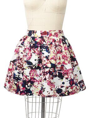 EXPRESS Watercolor Floral Structured Skater Skirt Multicolor Fit & Flair Size 0